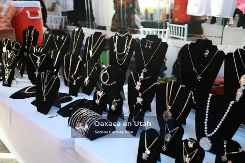 Desfile de Moda 2025, fotografía 266 del archivo de eventos de Oaxaca en Utah